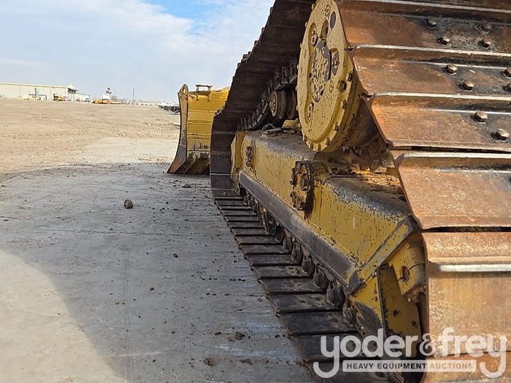 2019-caterpillar-d6-lgp-image-18