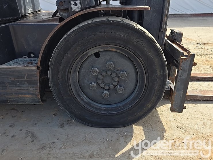2012-doosan-g25p-5-image-26