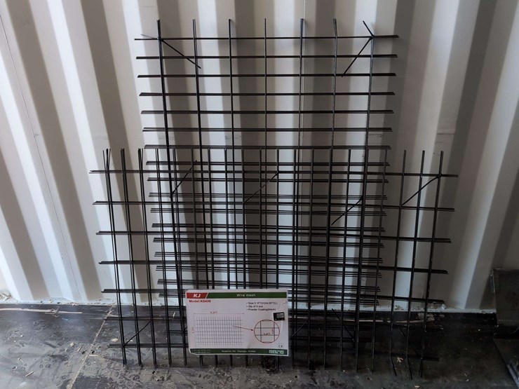 10-pieces---kj-powder-coated-black-wire-mesh---3.1-ft-(h)-x-4.5-ft-(l)-image-1