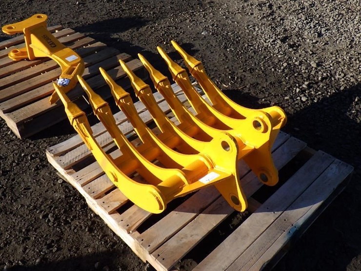 giyi-cat-305-excavator-rake-w/-teeth-32"-image-2