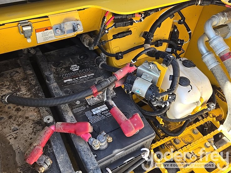 2022-komatsu-d71pxi-24-image-49