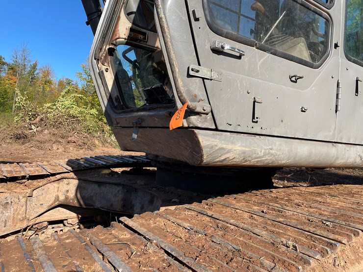 deere-790d-image-18