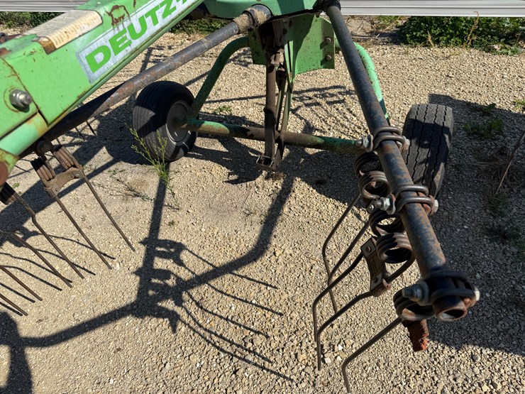 #212-•-deutz-allis-hay-rake-(deforest,-wi)-image-4