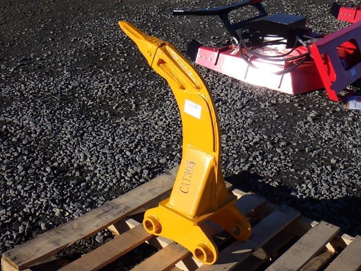 giyi-cat-305-excavator-ripper-image-2