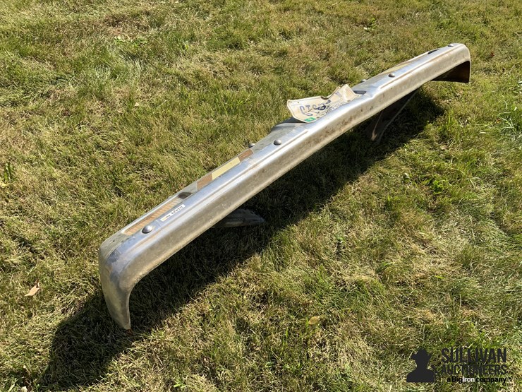 1982-chevrolet-pickup-bumper-image-6