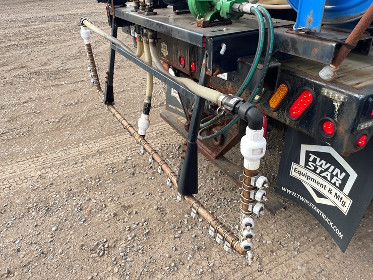 #408-•-2012-kenworth-flatbed-truck-with-water-tank-(has-mn-title-in-delay)-(princeton,-mn)-image-27