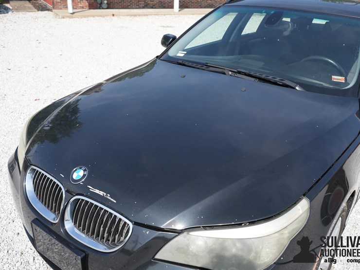 run-#18---2007-bmw-535x-station-wagon-image-10