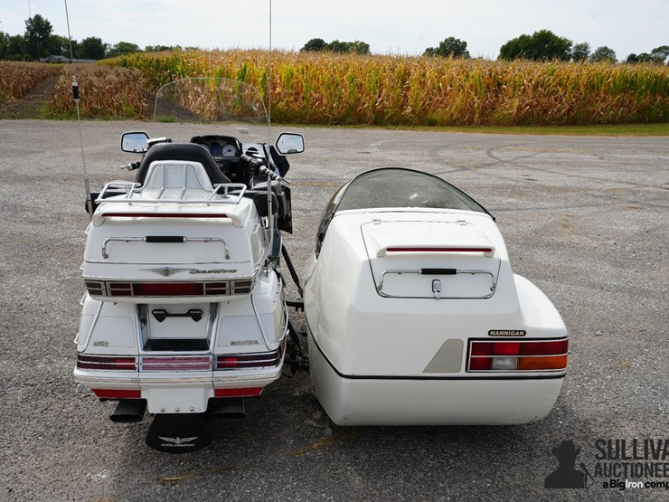 run-#134---1998-honda-goldwing-motorcycle-w/-side-car-image-6