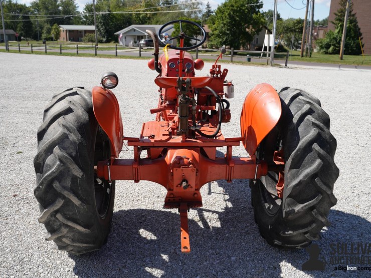 run-#173---1946-case-vac-narrow-front-2wd-tractor-image-6