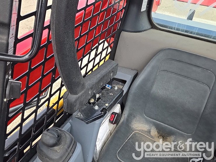 manitou-2700v-image-39