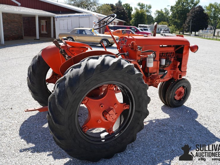 run-#173---1946-case-vac-narrow-front-2wd-tractor-image-5