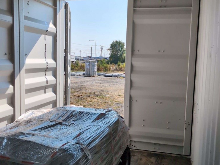 40-ft-shipping-container---multi-door-mmpu-10653045g3-image-9