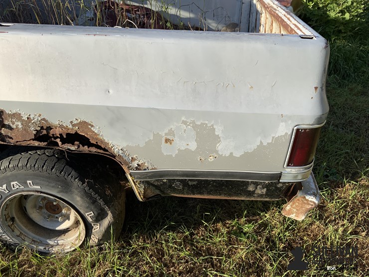 1982-chevrolet-silverado-image-18