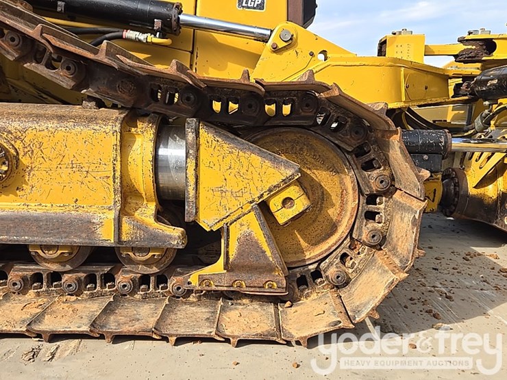 2019-caterpillar-d6-lgp-image-20