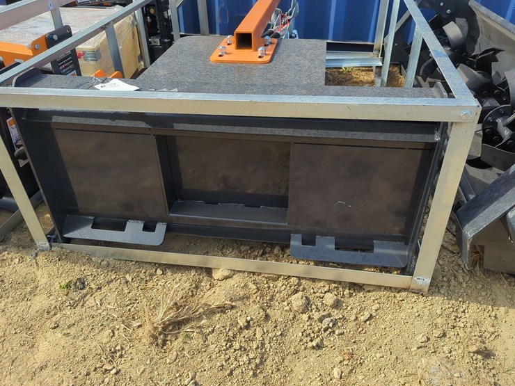 (1)-wolverine-skid-steer-trencher---tcr-12-48h-image-4