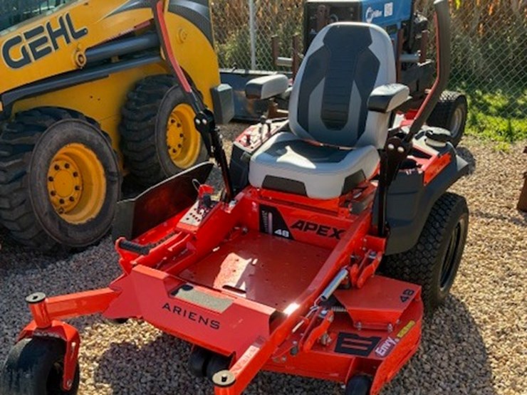 #800-•-2023-ariens-apex-zero-turn-mower-(clintonville,-wi)-image-1