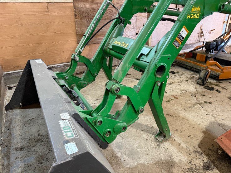 john-deere-5075e-image-57