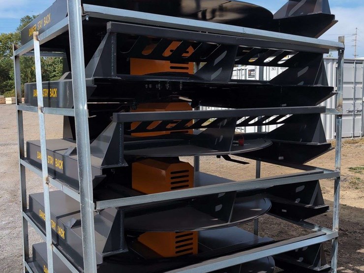 (1)-wolverine-skid-steer-brush-cutter---bc-13-72w-image-2