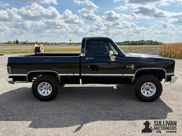 1987-chevrolet-silverado-image-4