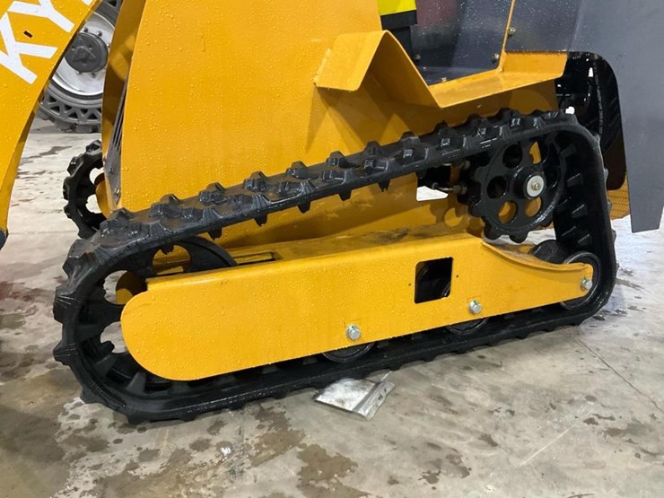 #1019-•-unused-ky460-mini-skid-steer-image-13