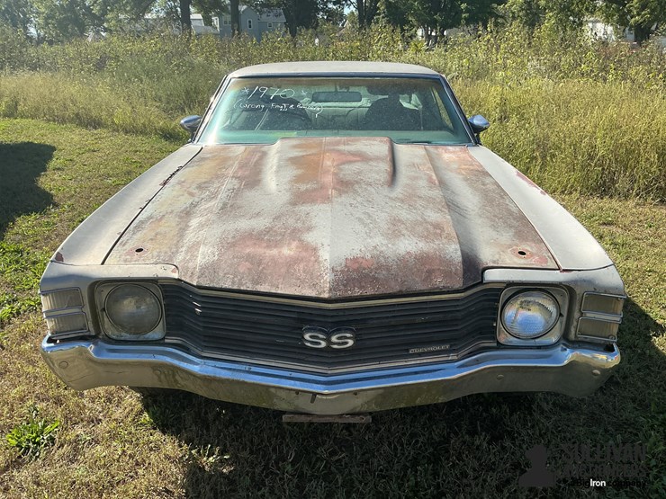 1970-chevrolet-chevelle-malibu-collector-car-image-2