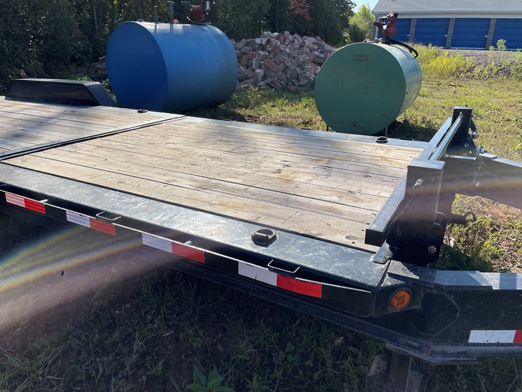 #600-•-2022-load-trail-th20-tilt-deck-trailer-(has-mi.-title)-(houghton,-mi)-image-26