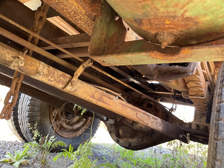 #426-•-vintage-ford-1-1/2-ton-single-axle-dump-truck-(no-title)-(houghton,-mi)-image-24