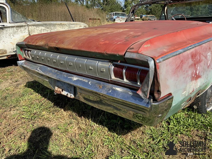 1964-oldsmobile-cutlass-f85-convertible-image-16