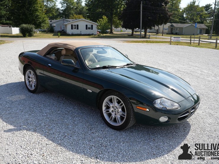 run-#11---2001-jaguar-xk8-convertible-image-3