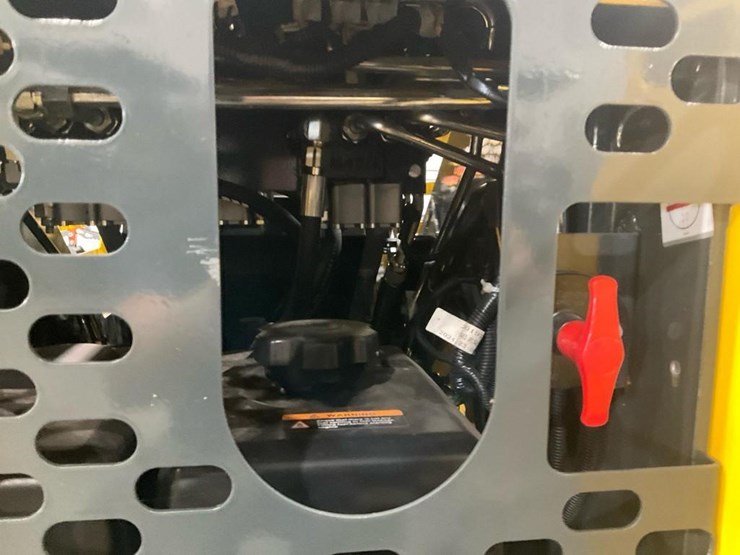 #1004-•-unused-sdll50-mini-skid-steer-image-14