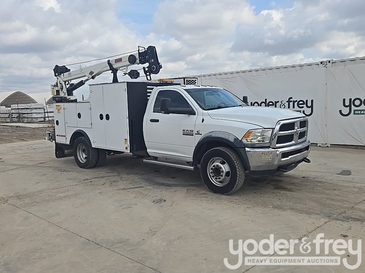 2015-dodge-ram-5500-image-7