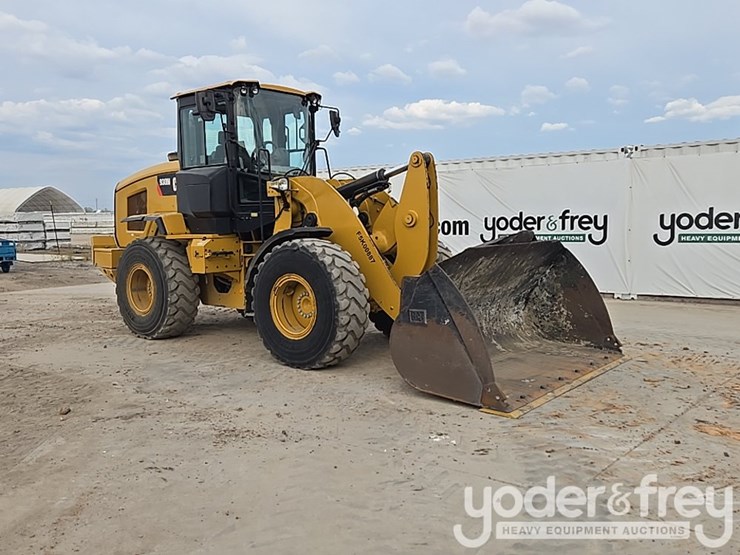 2020-caterpillar-930-image-58