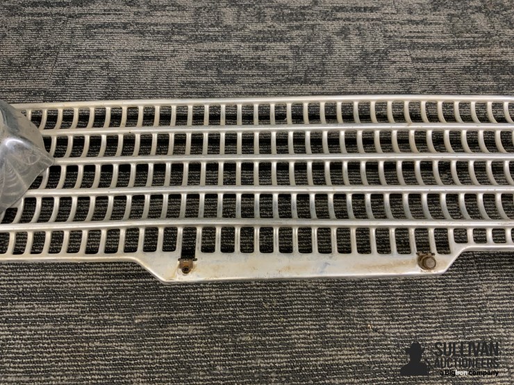 1958-chevrolet-impala-grille-image-11