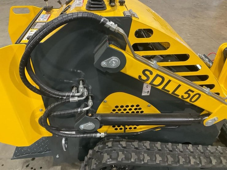 #1006-•-unused-sdll50-mini-skid-steer-image-5