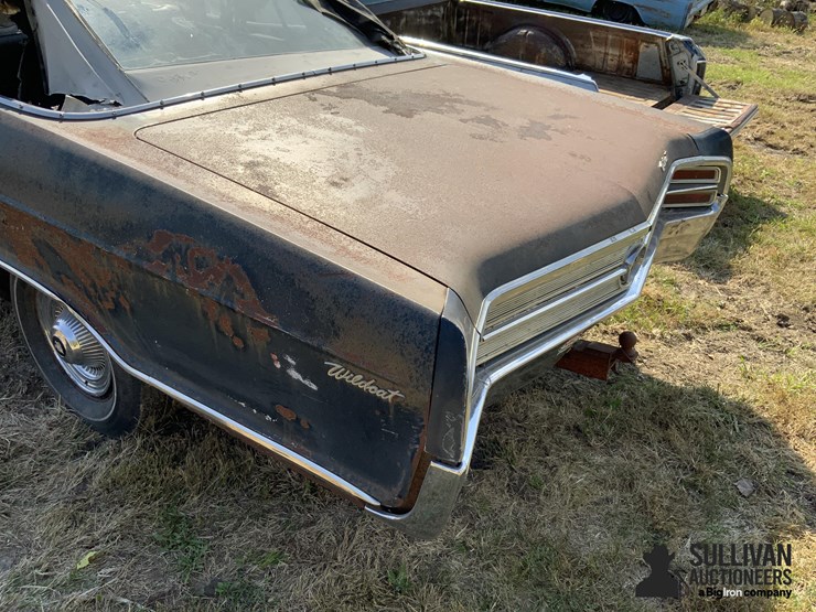 1965-buick-wildcat-convertible-image-18
