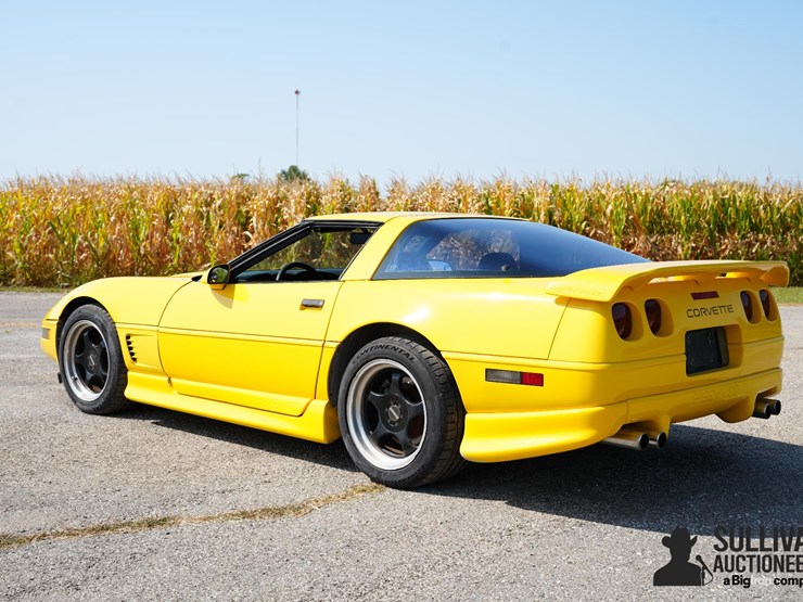 run-#121---1995-chevrolet-corvette-coupe-image-7