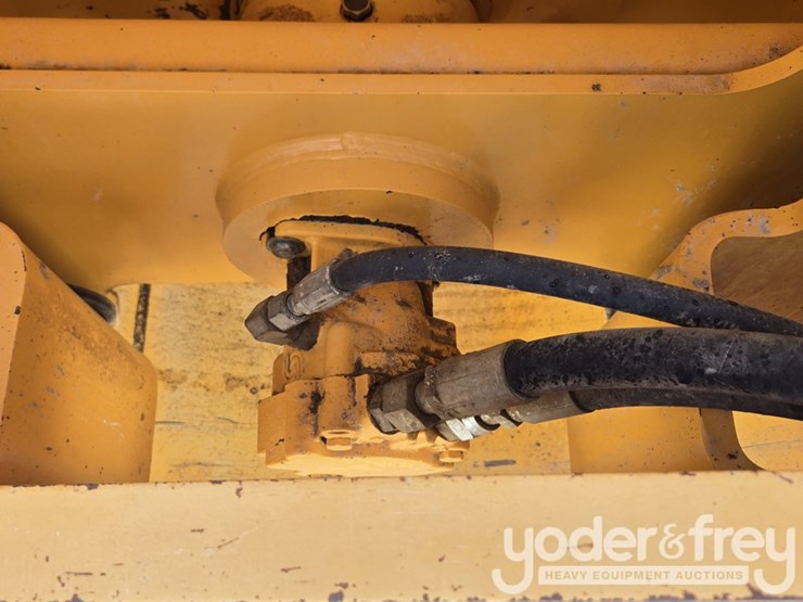 2018-volvo-sd75b-image-12