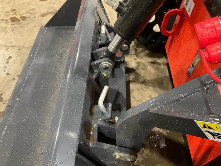 #1024-•-unused-ky380-mini-skid-steer-image-7