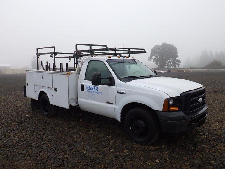 2006-ford-f350-image-3