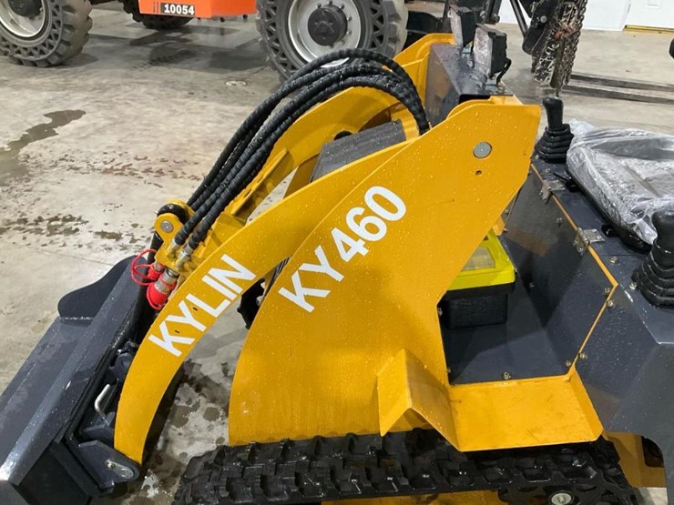 #1019-•-unused-ky460-mini-skid-steer-image-12