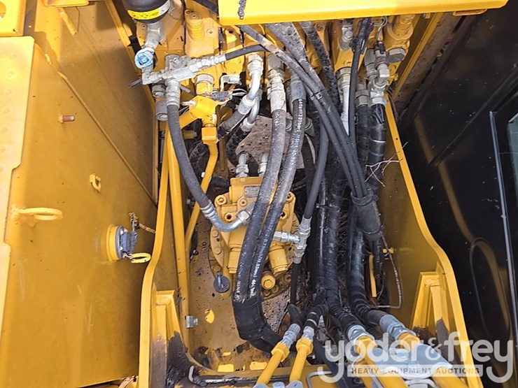 2019-caterpillar-313fl-image-45