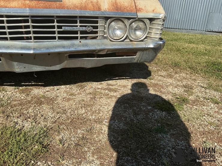1967-chevrolet-impala-ss-collector-car-image-16