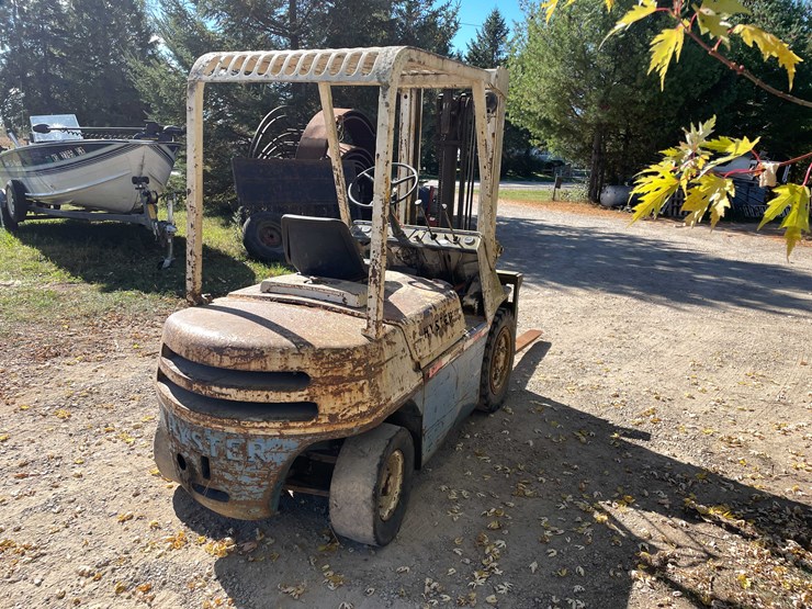 #312-•-hyster-gasoline-forklift-(oconto,-wi)-image-5