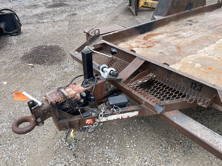 #610-•-1998-olympic-14'-tandem-axle-trailer-(has-wi-title)-(fort-atkinson,-wi)-image-10