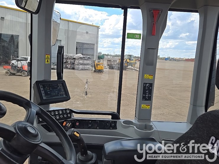 2019-caterpillar-930-image-60