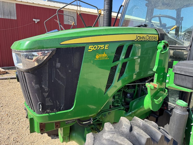 john-deere-5075e-image-29