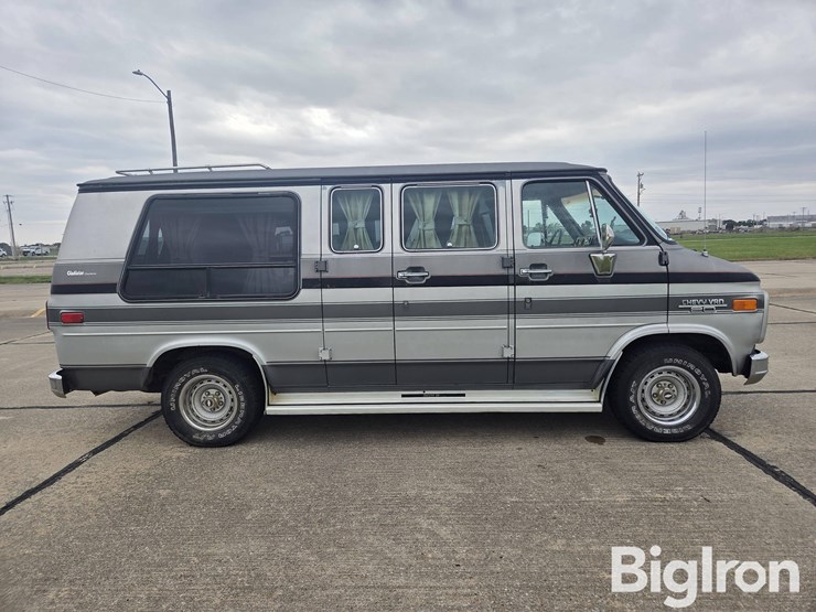 1988-chevrolet-g20-image-4