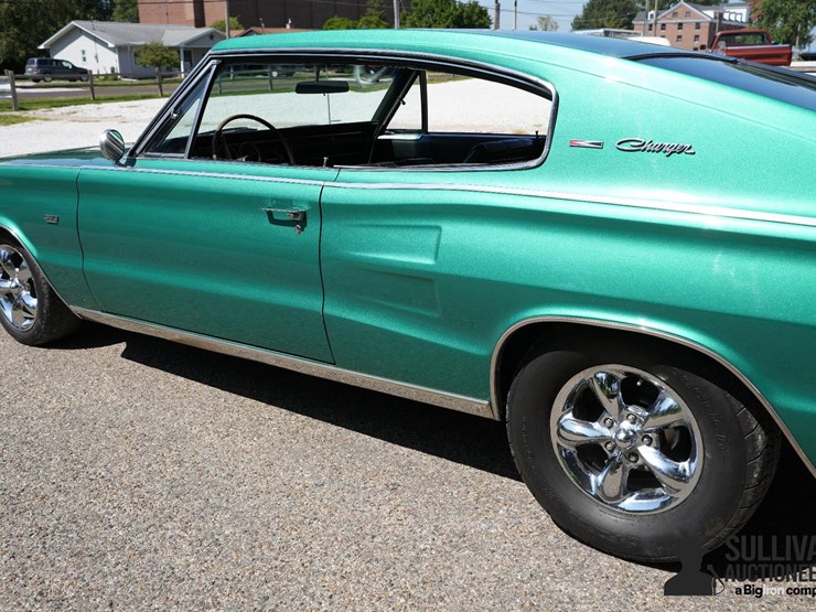 run-#135---1966-dodge-charger-coupe-image-16