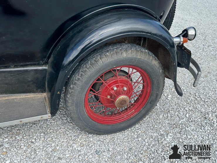 1930-ford-model-a-image-16