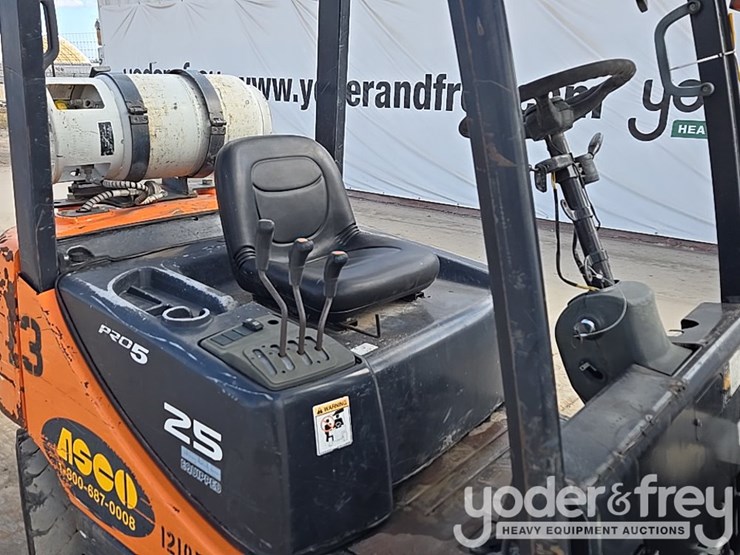 2012-doosan-g25p-5-image-31